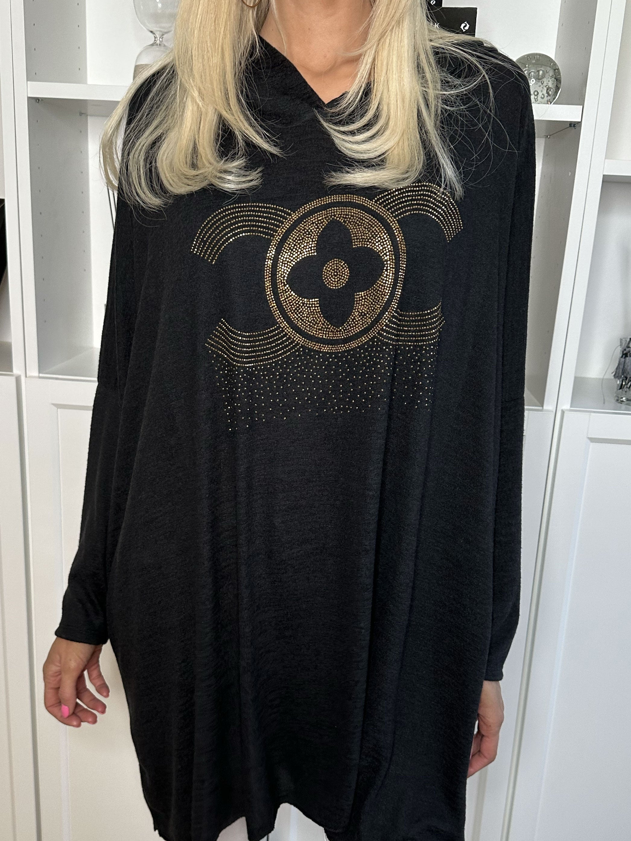 Lilje - Mycket mjuk viskosblus med huva